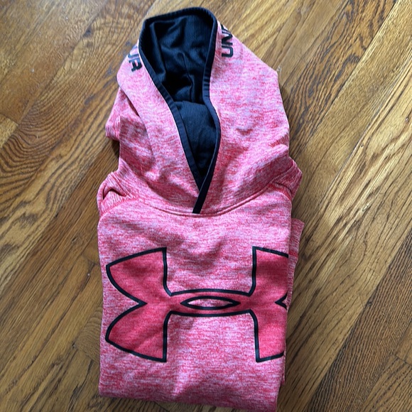 Youth large Under Armour Hoodie - Picture 4 of 4